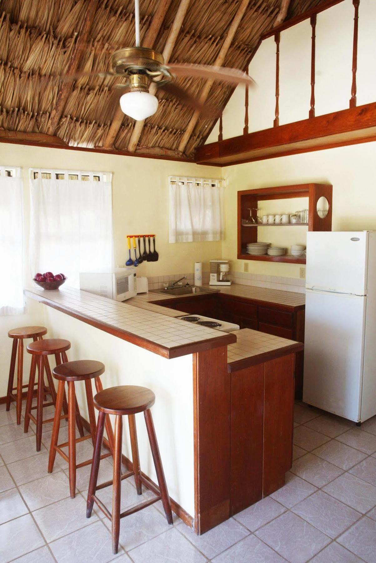 Exotic Caye Beach Resort San Pedro  Extérieur photo