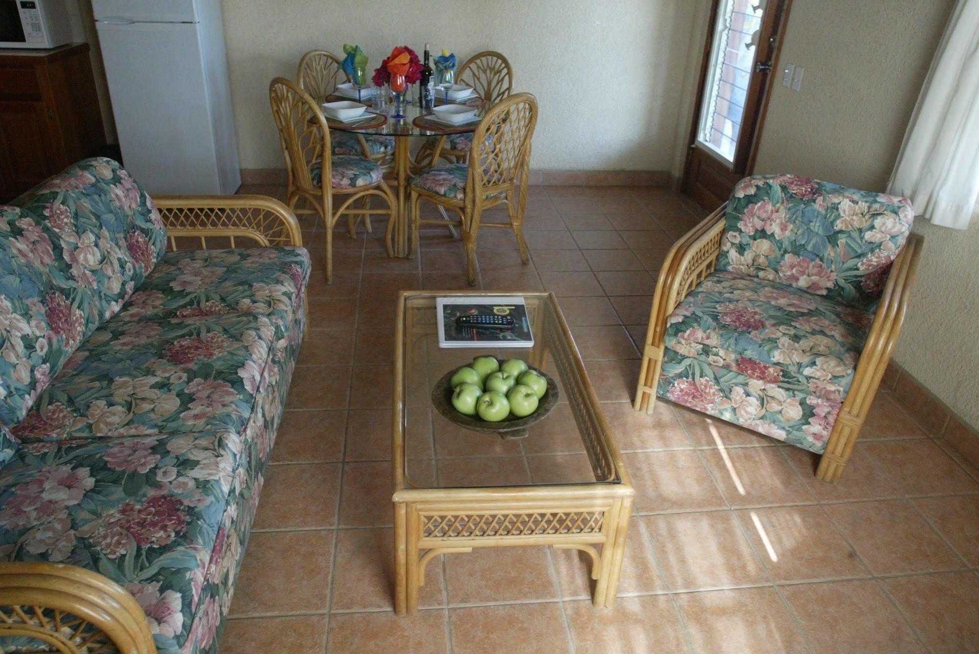 Exotic Caye Beach Resort San Pedro  Extérieur photo
